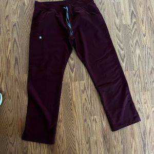 Figs regular rise kade cargo scrub pants size LARGE